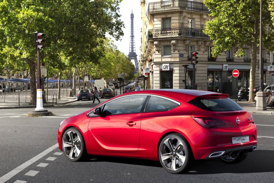 Опель Астра GTC