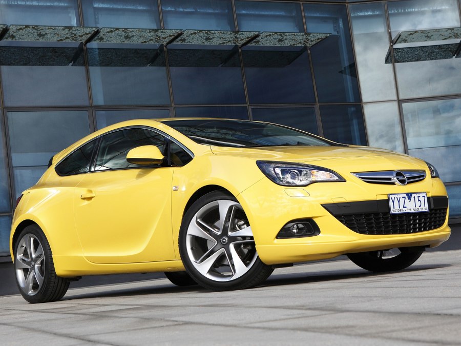 Opel Astra GTC 2012