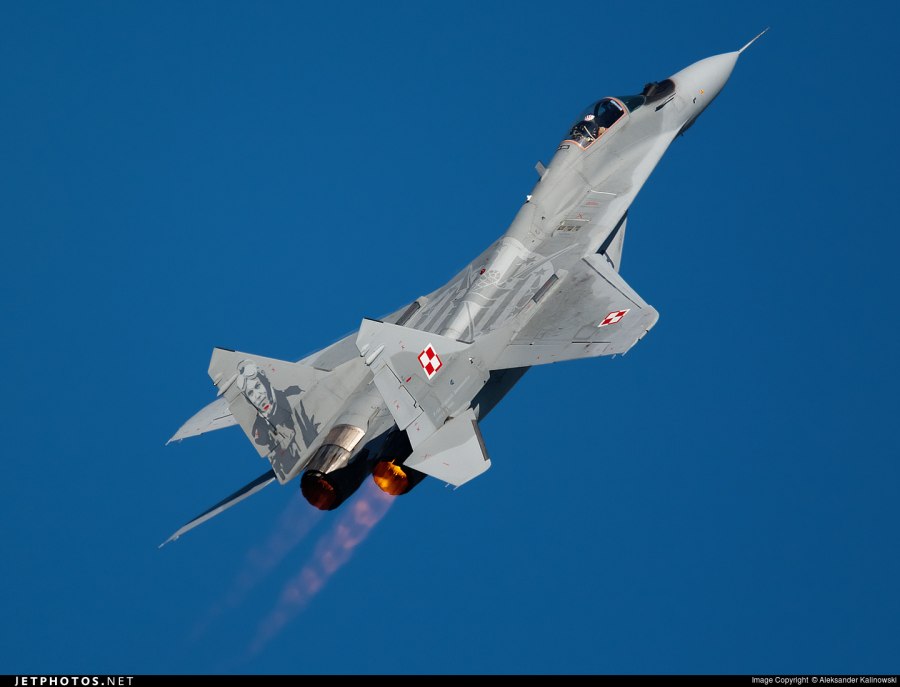 Як-141 палубный истребитель