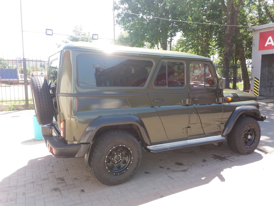 УАЗ 3159 И Гелик