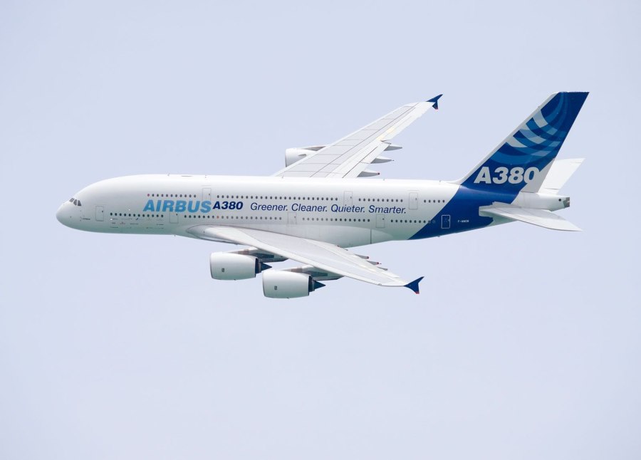 Эйрбас а380 скорость
