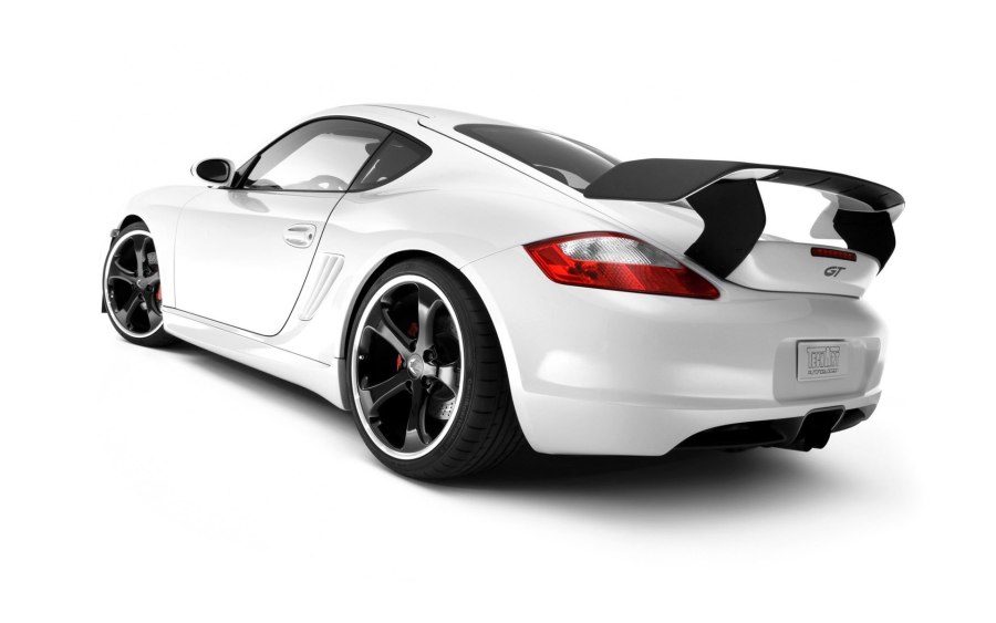 Porsche 911 Cayman White