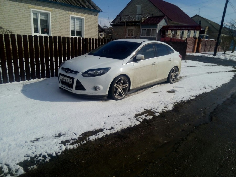Форд фокус 3 r16