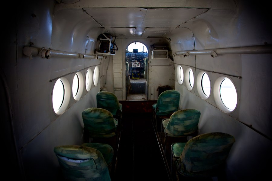 Xian h-6k кабина