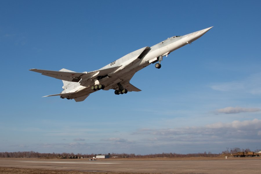 Ту-22м сверхзвуковой самолёт
