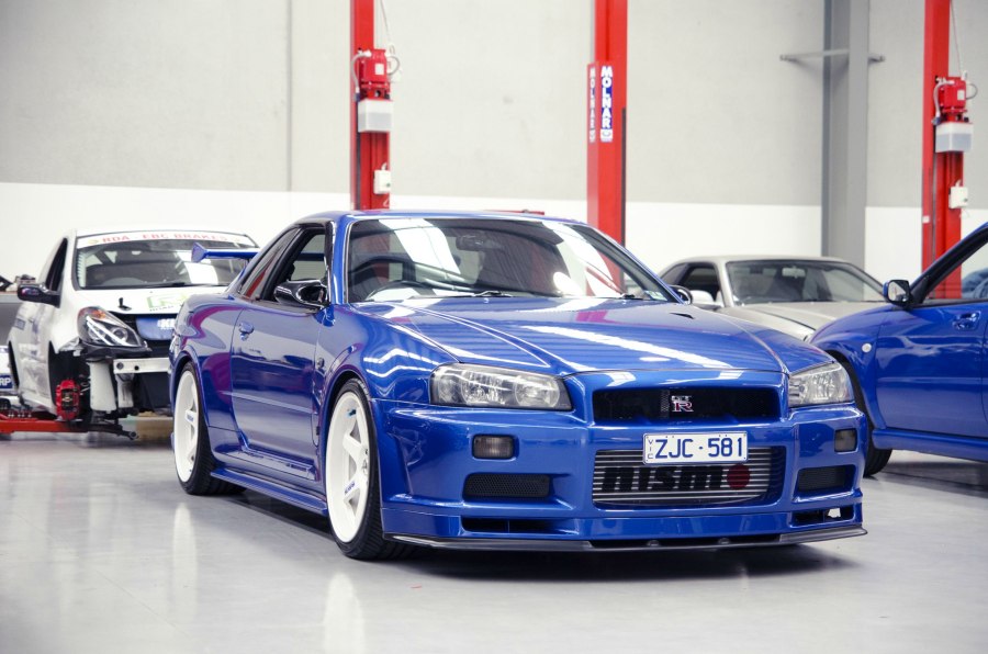 Nissan Skyline GTR r34 Форсаж
