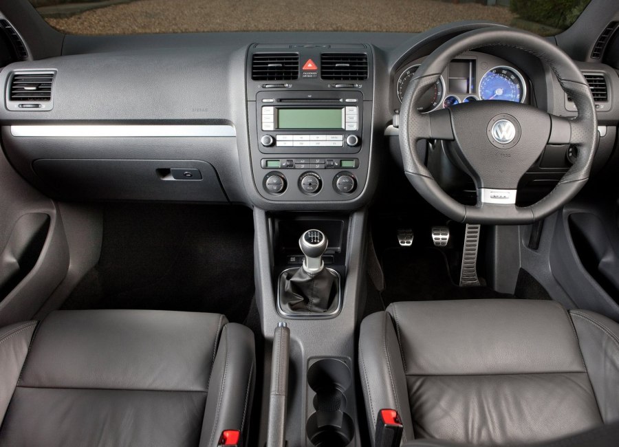 Volkswagen Golf 5 Interior