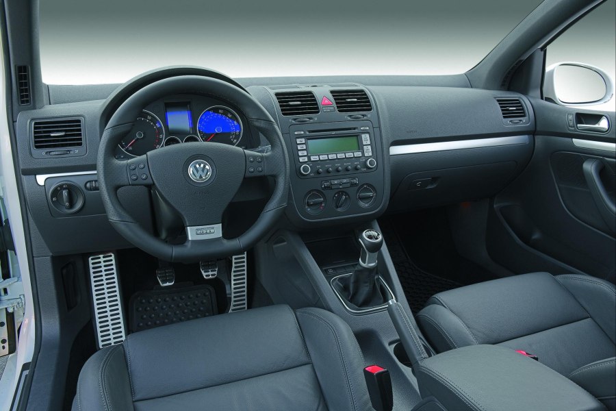 Golf 5 GTI салон 2004