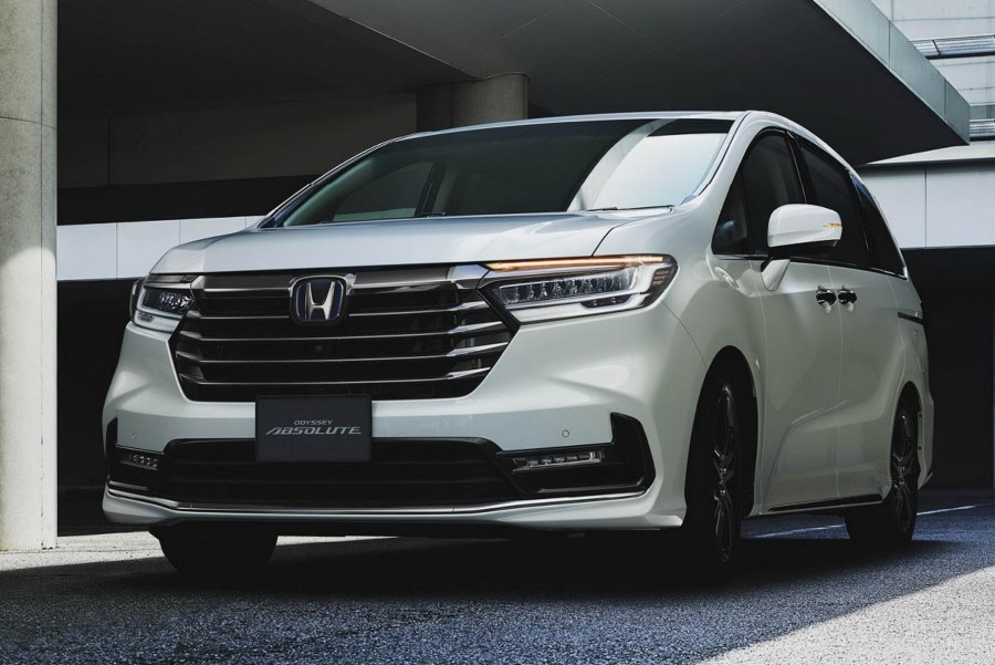 Honda Stepwgn 2.0 CVT, 2013