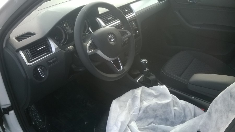 Skoda Rapid Hockey Edition салон