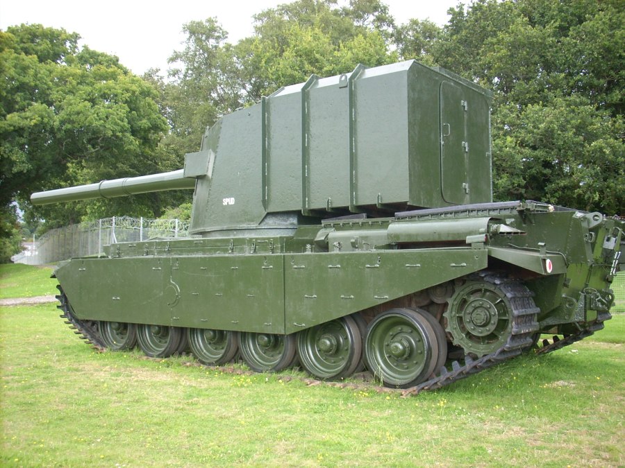 Танк fv4005