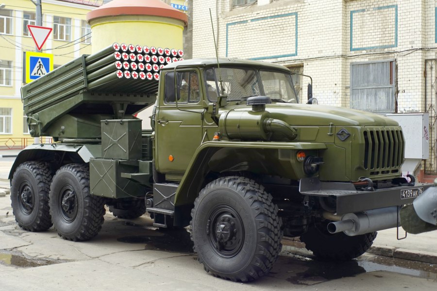 РСЗО БМ-21 град
