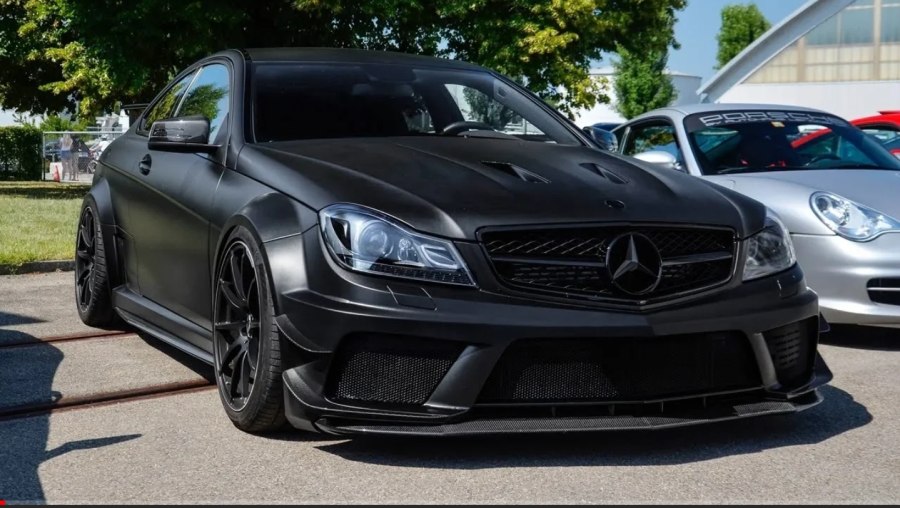 Mercedes w205 матовый