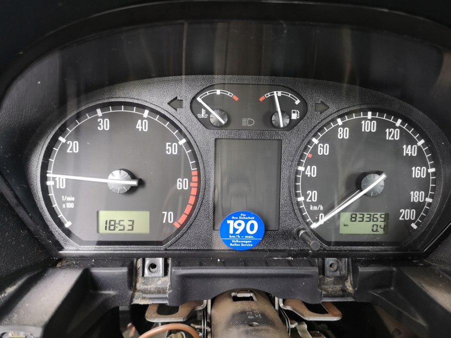 Skoda Fabia 2 приборная панель