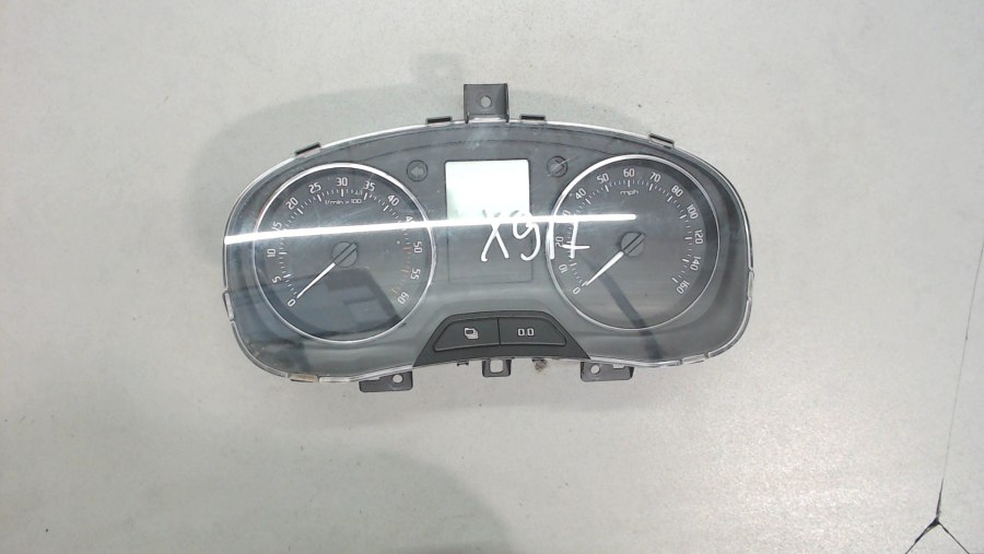 Панель приборов Skoda Fabia 2