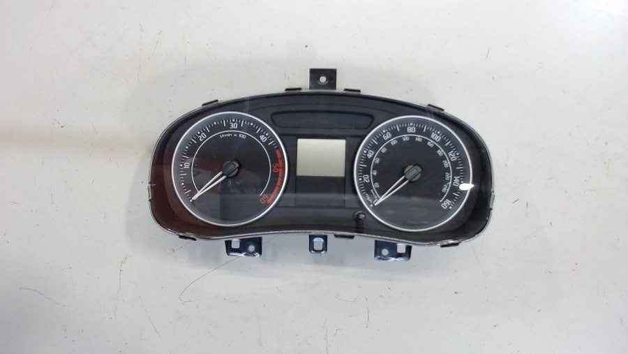 Дисплей Maxi Dot Skoda Rapid