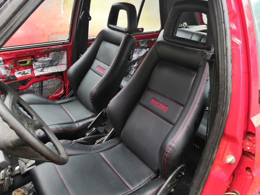 Volkswagen Golf 2 салон
