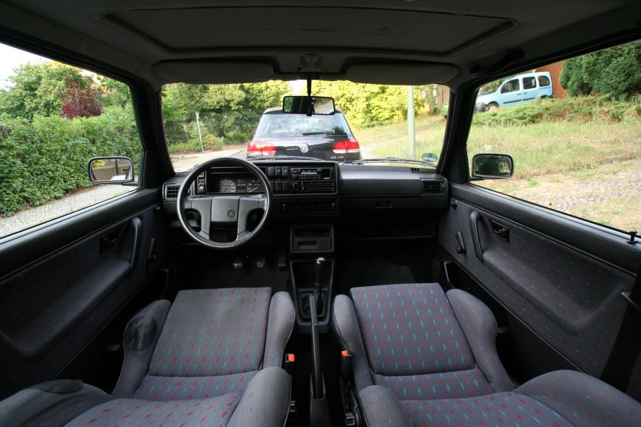 VW Golf mk2 салон