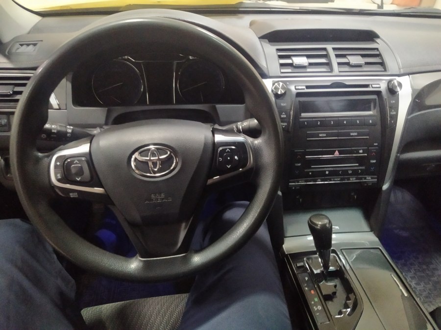 Toyota Camry v55 2016