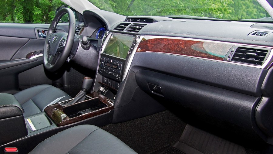 Toyota Camry xv50