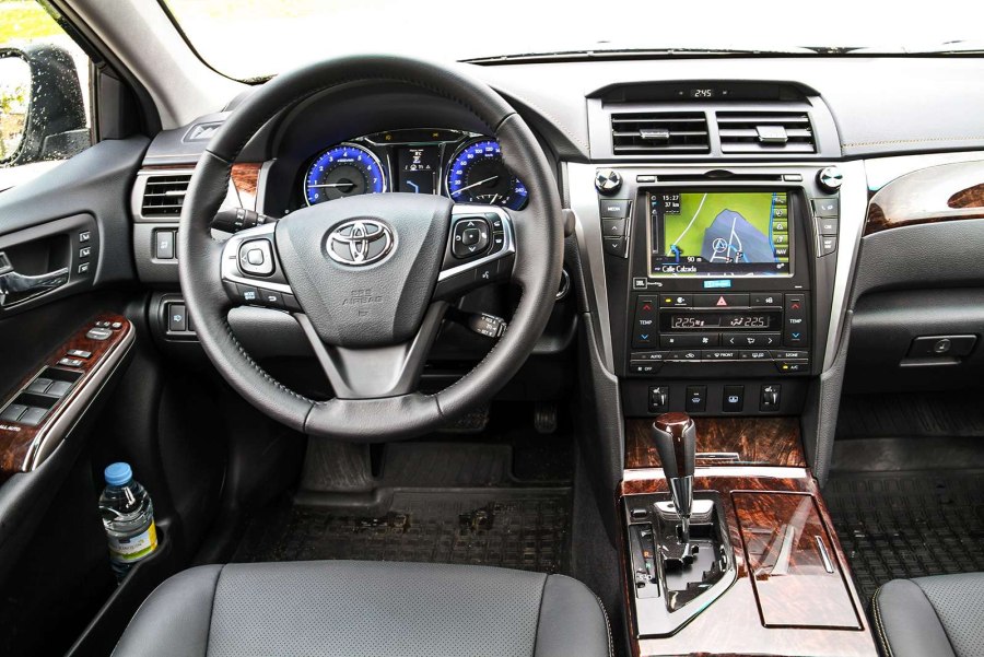 Toyota Camry 2017 2.5