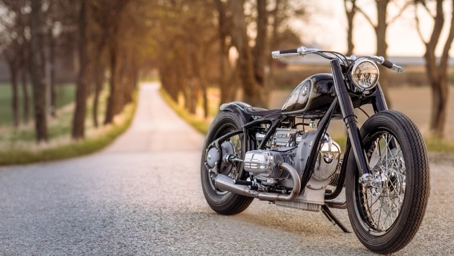 BMW r5 hommage