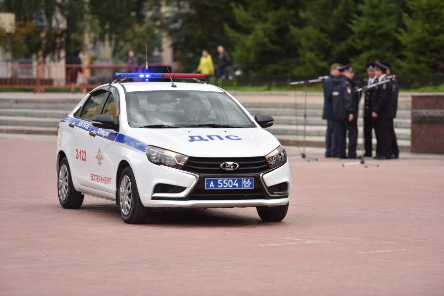 Полиция Екатеринбург ДПС