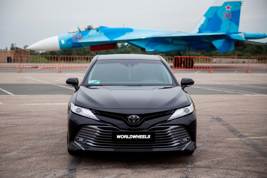 Toyota Camry xv70