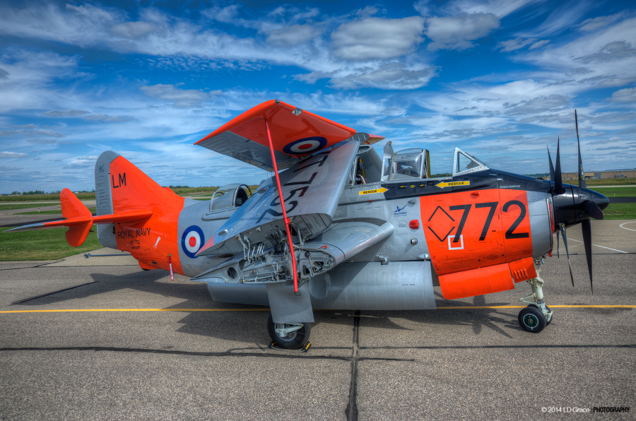 Xt752 Fairey Gannet