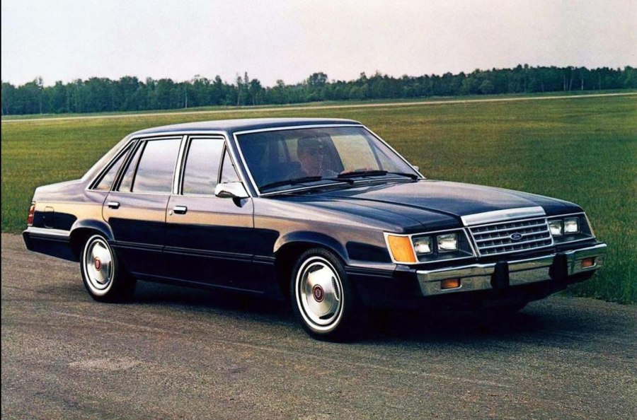Ford Mustang 1985