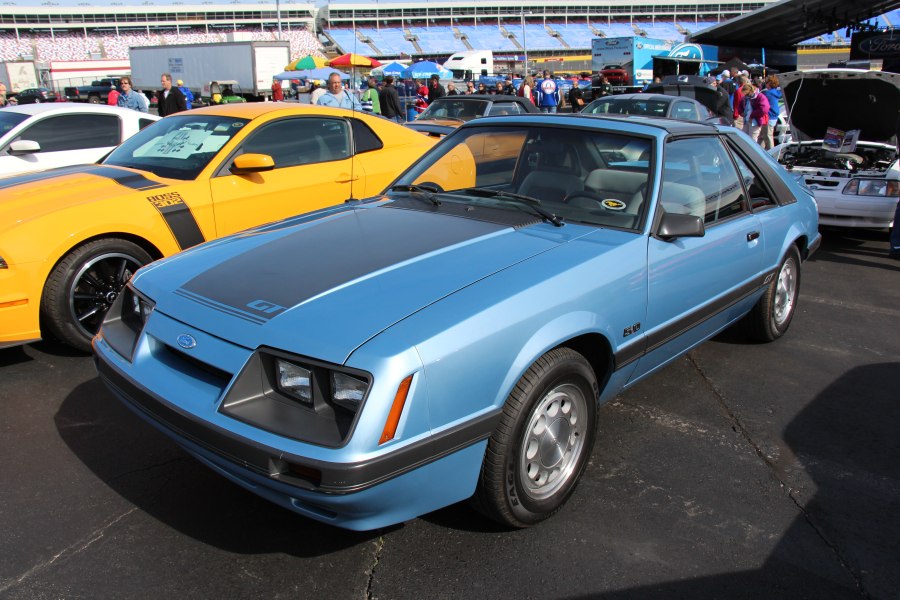 Ford 1983 хэтчбек