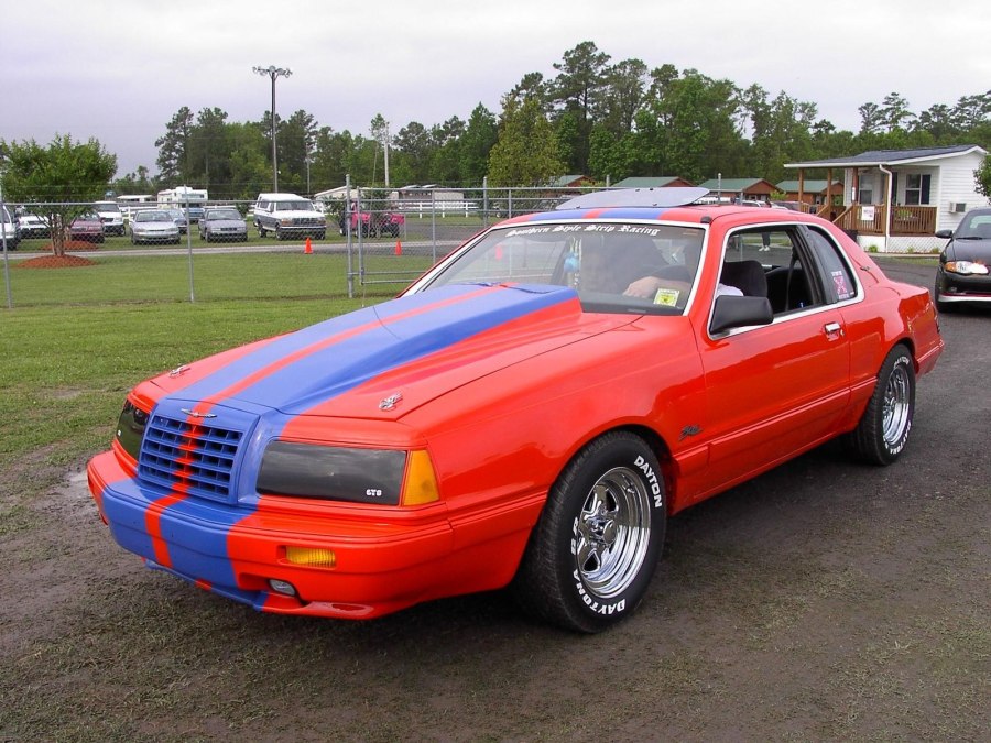 Ford Mustang 1985 года