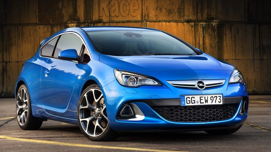 Opel Astra GTC OPC