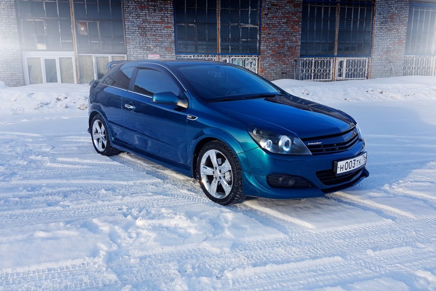 Opel Astra GTC 2008 синий