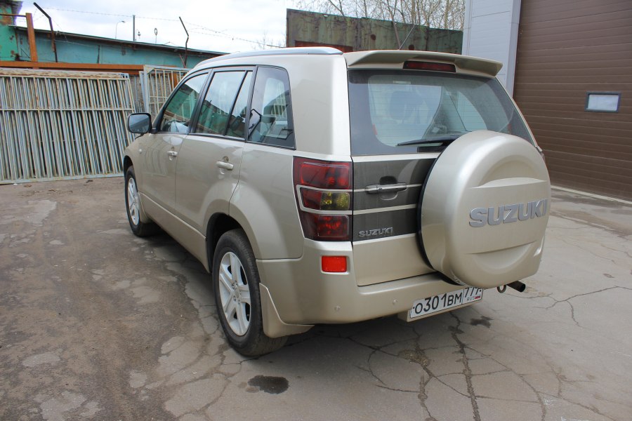 Suzuki Grand Vitara 2008 без запаски
