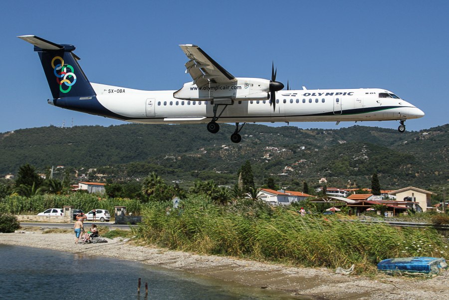 Самолет de Havilland DHC-8