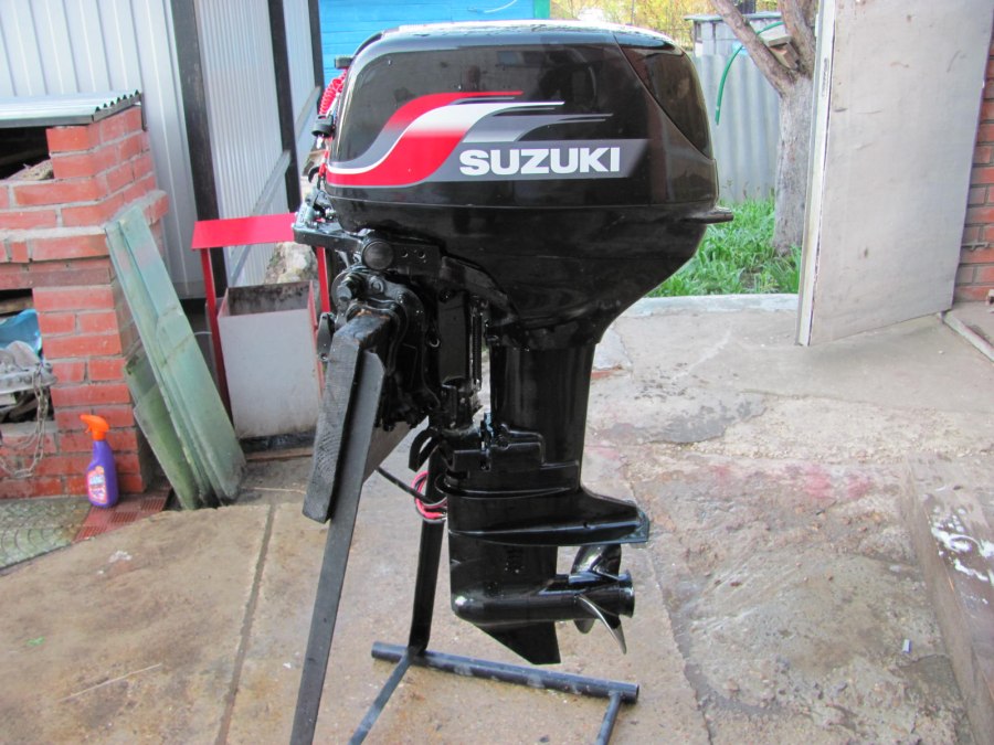 Наклейка на мотор Suzuki 70 ATL