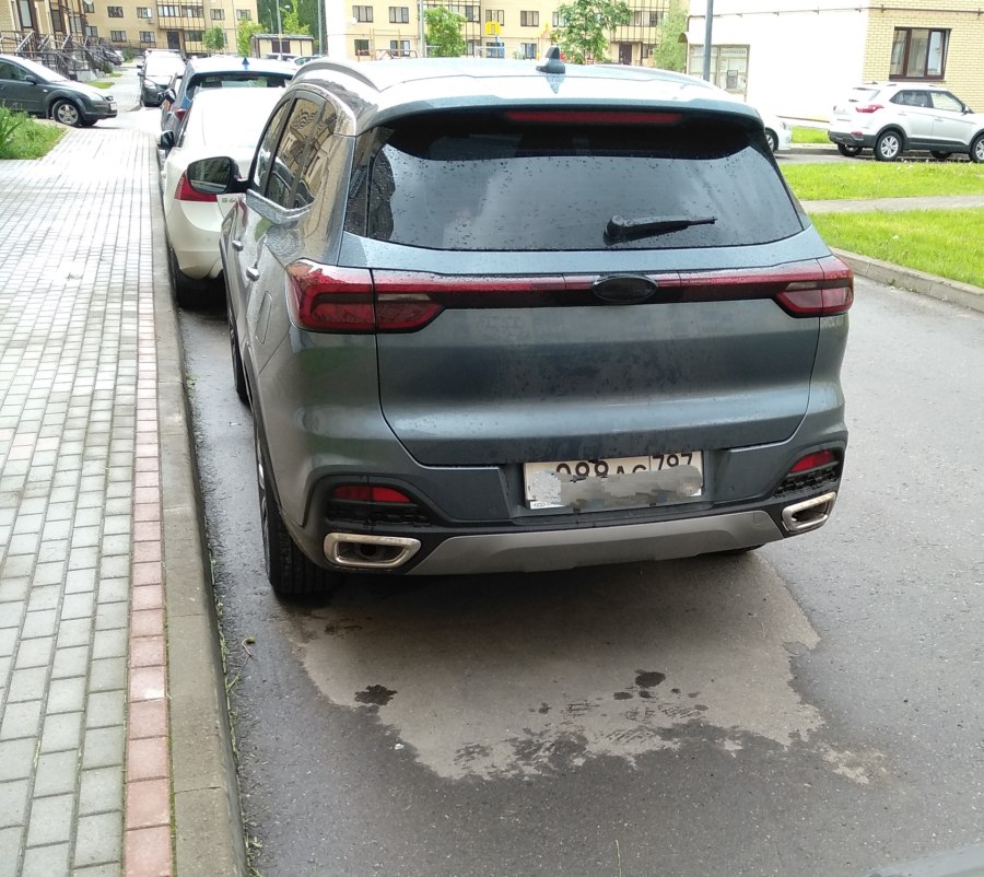 Чери Тигго серый