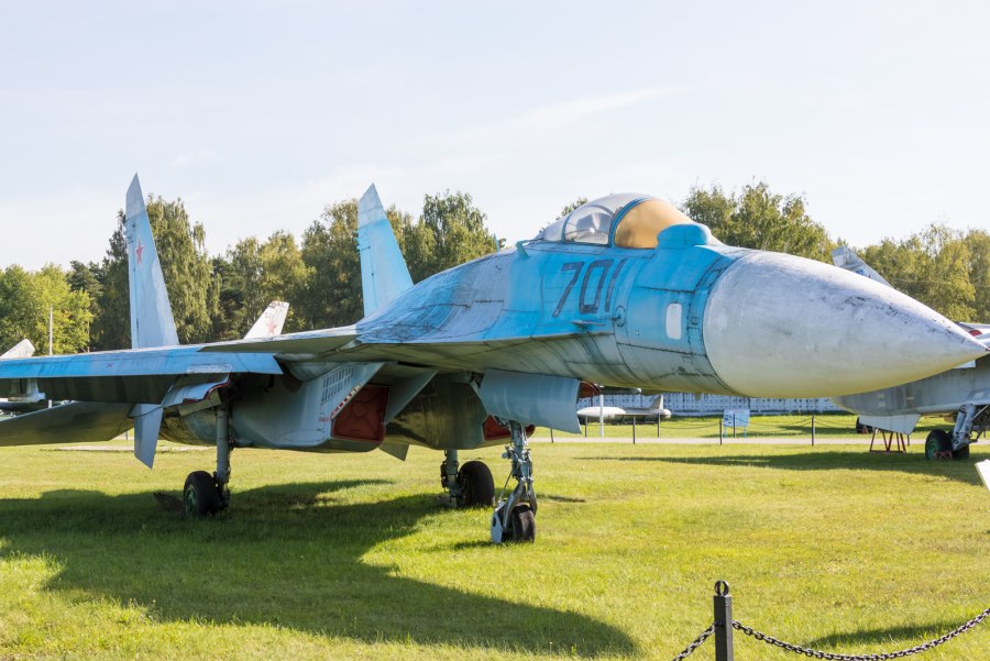 Су 27 1980