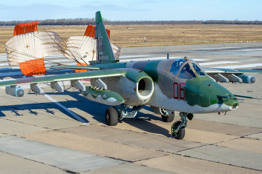 Штурмовик Су-25 Грач