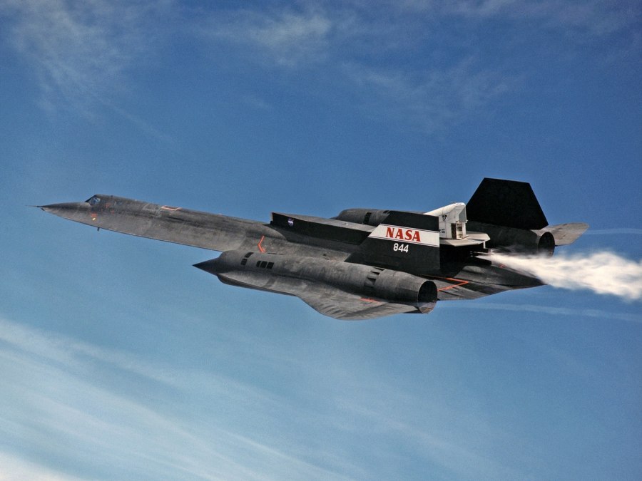 SR-71 Blackbird черный Дрозд