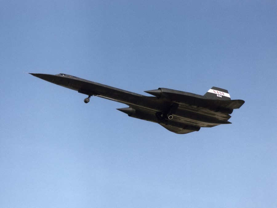 Ср-71 самолёт разведчик