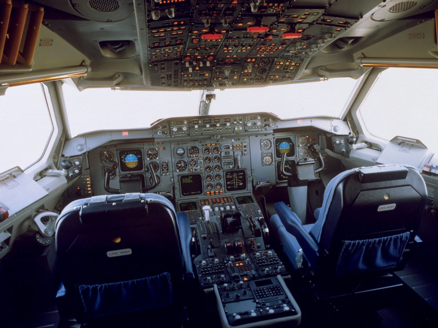 Airbus a310 кабина