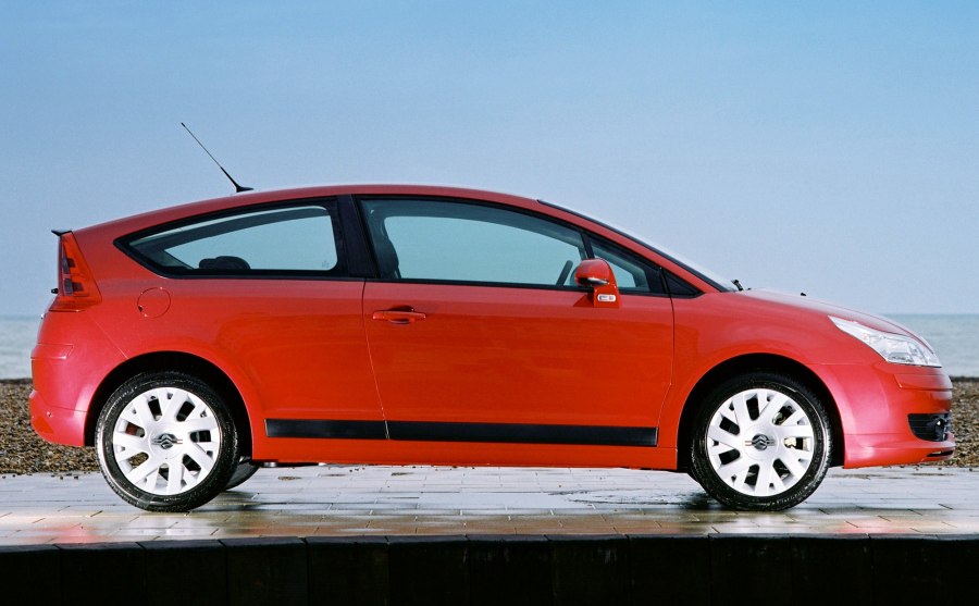 Citroen c4 купе серебристый