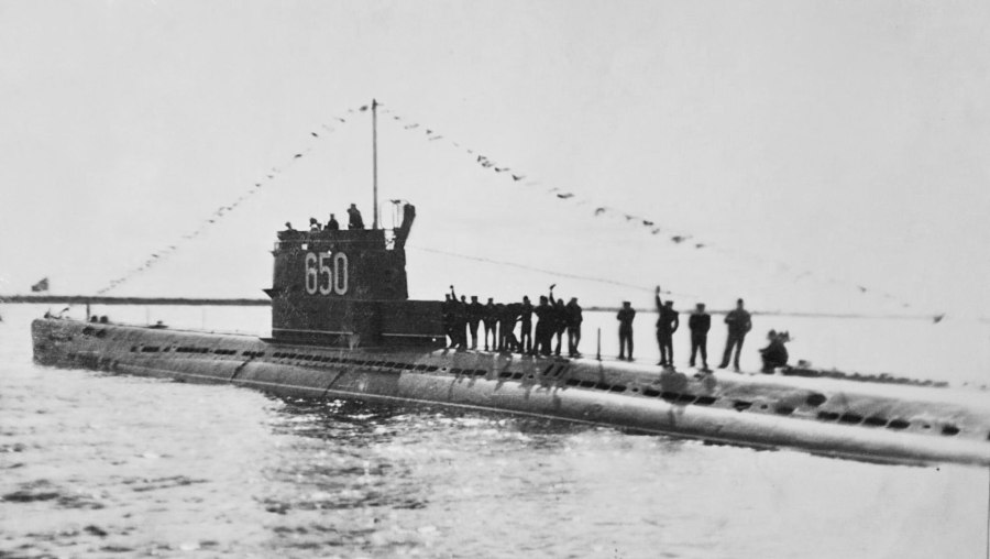 Подводная лодка м-301