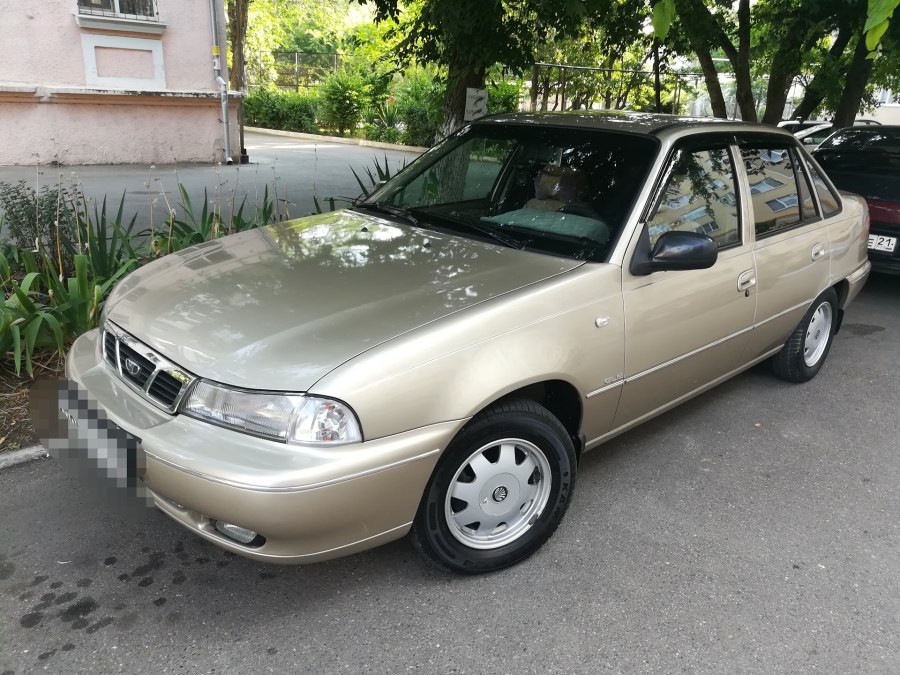 Daewoo Nexia 100