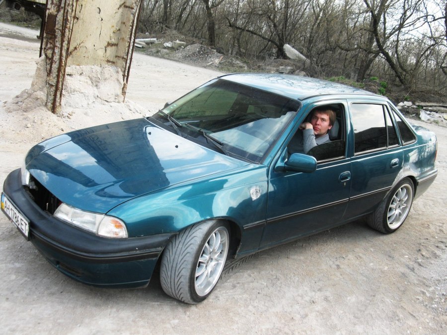 Daewoo Nexia n100 r16