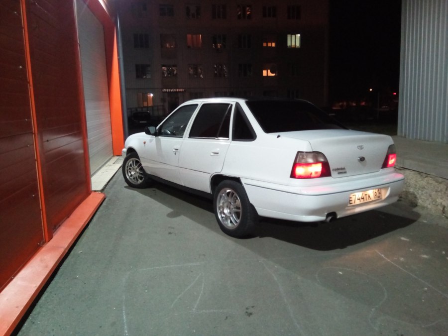 , N/ Daewoo Nexia n 100