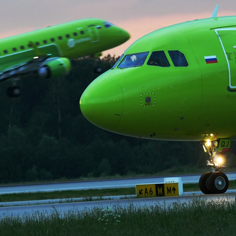 Эссеван. Самолёты s7 Авиапарк. Лоукостер s7 Citrus. S7 Airlines 2022 год. Самолеты s7 Globus.