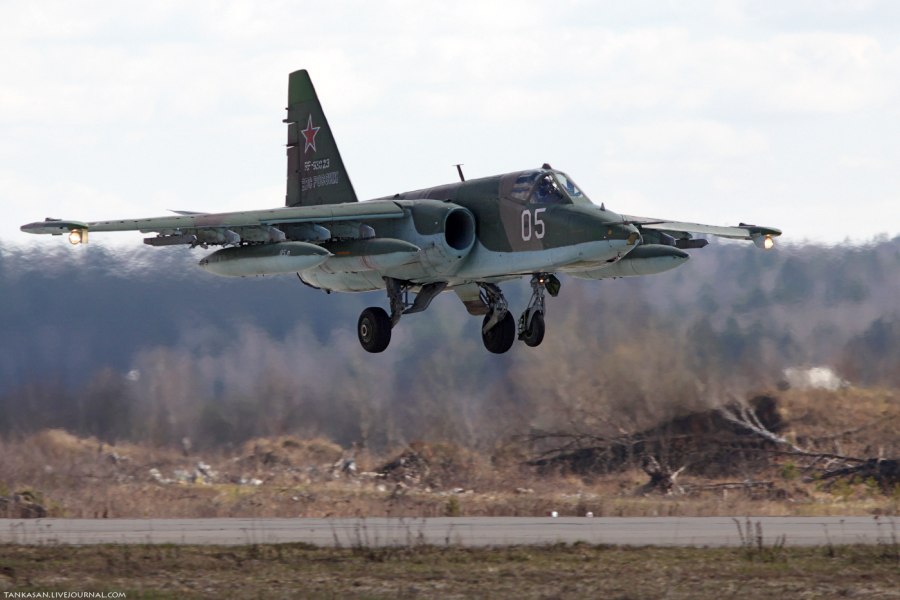 Самолет Су 24м кабина